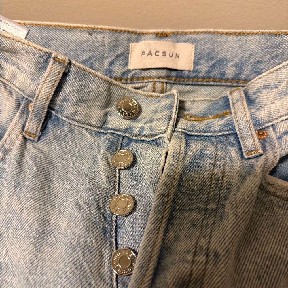 NEW!! PacSun buttonfly light wash distressed dad jeans size 23 - Picture 8 of 8